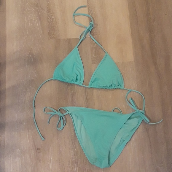Victoria's Secret Other - Victoria Secret vibrant color string bikini